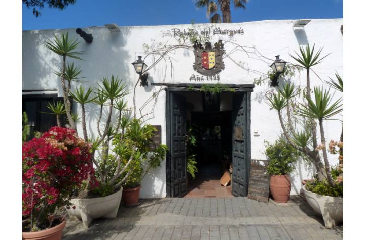 Excursions In Lanzarote Teguise Market Cesar Manrique House