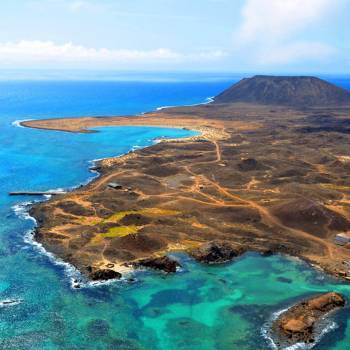 Lobos Island Tour 