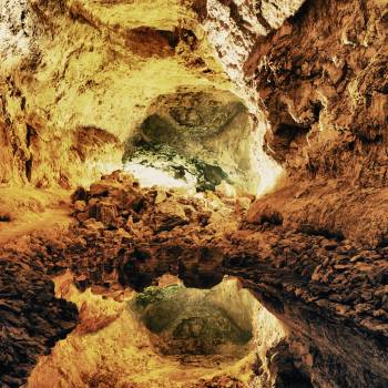 Tour to Timanfaya, Jameos del Agua, Cueva de los Verdes